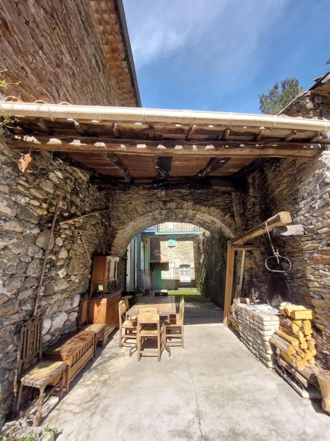 Chambres D'Hotes Dans Mas Avec Jardin En Bord De Riviere Saumane ภายนอก รูปภาพ